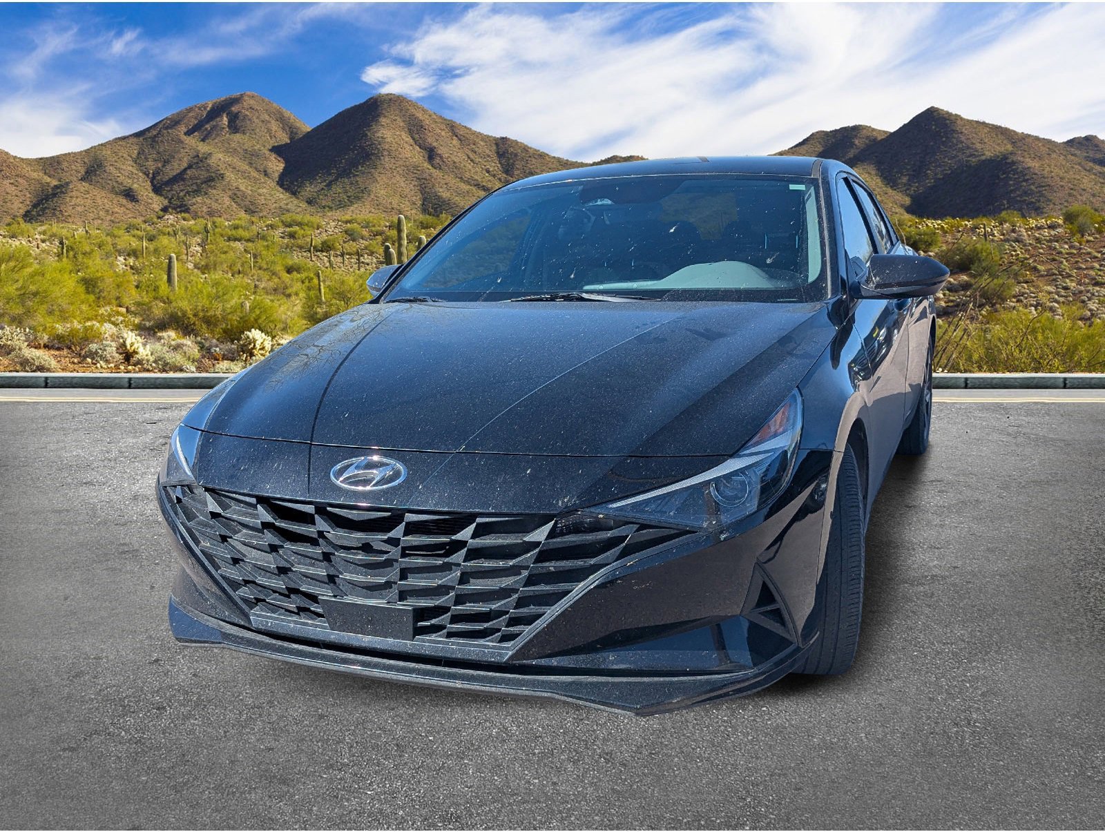 Used 2023 Hyundai Elantra SEL w/ Convenience Package image 2