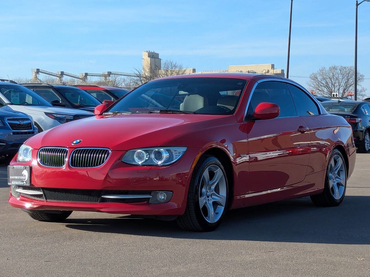 Used 2011 BMW 335i Convertible RWD image 22