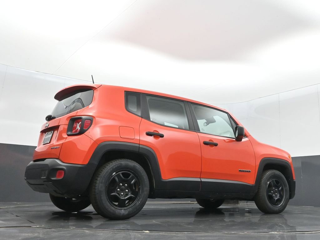 Used 2017 Jeep Renegade Sport w/ Power & Air Group image 23