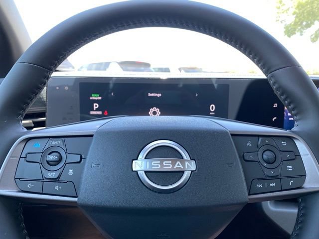 New 2026 Nissan Leaf FWD image 13