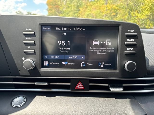 New 2026 Hyundai Elantra Hybrid FWD image 21