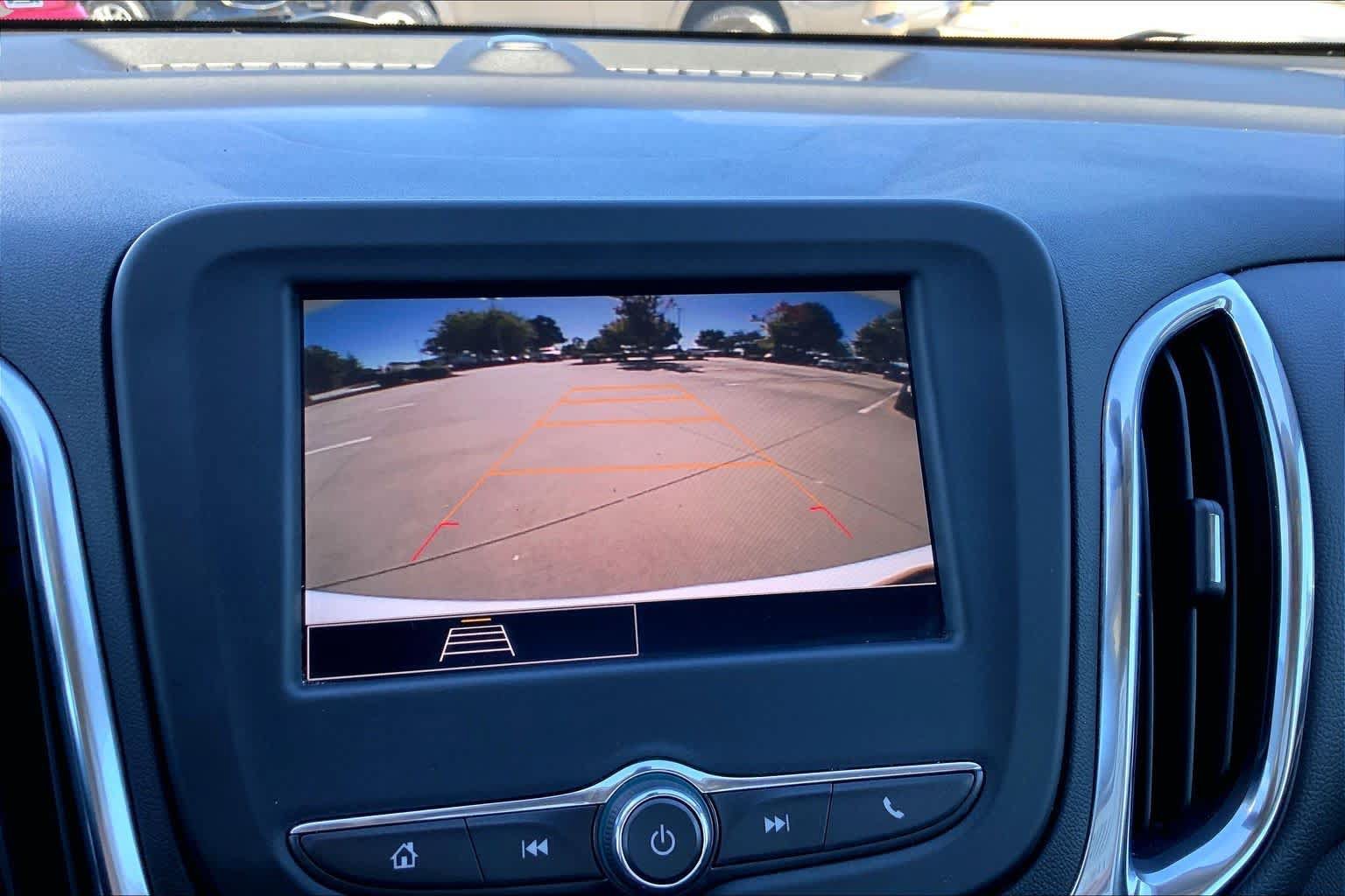 Used 2024 Chevrolet Equinox LT FWD image 28