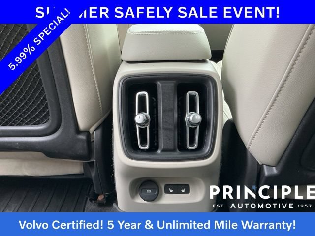 Certified 2023 Volvo XC40 B5 Plus w/ Driver Assist Package AWD/4WD image 35