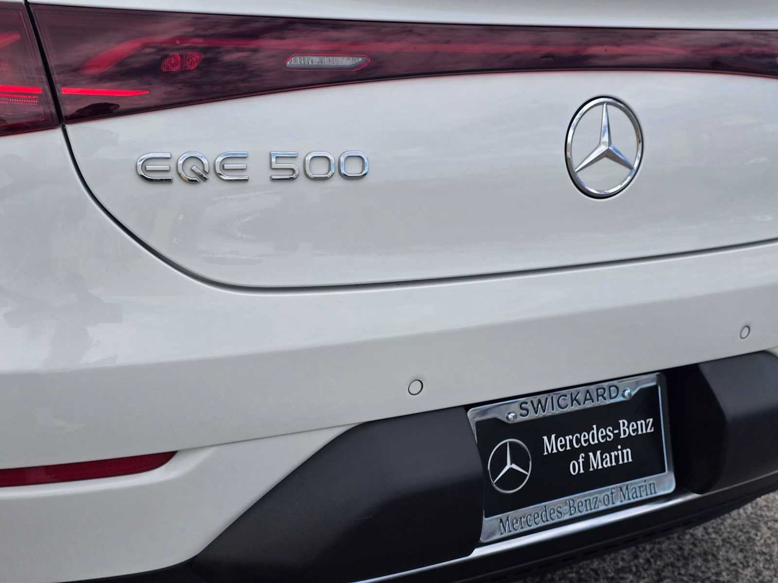 Used 2023 Mercedes-Benz EQE 500 4MATIC Sedan image 13