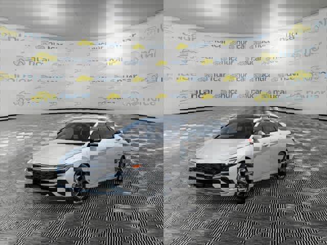 New 2026 Hyundai Elantra Limited image 2