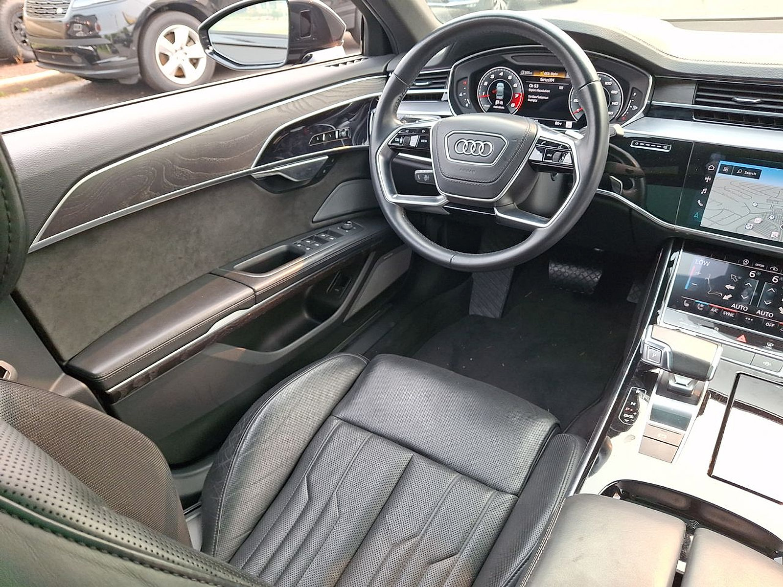 Used 2021 Audi A8 L 4.0T w/ Executive Plus Package AWD/4WD image 15