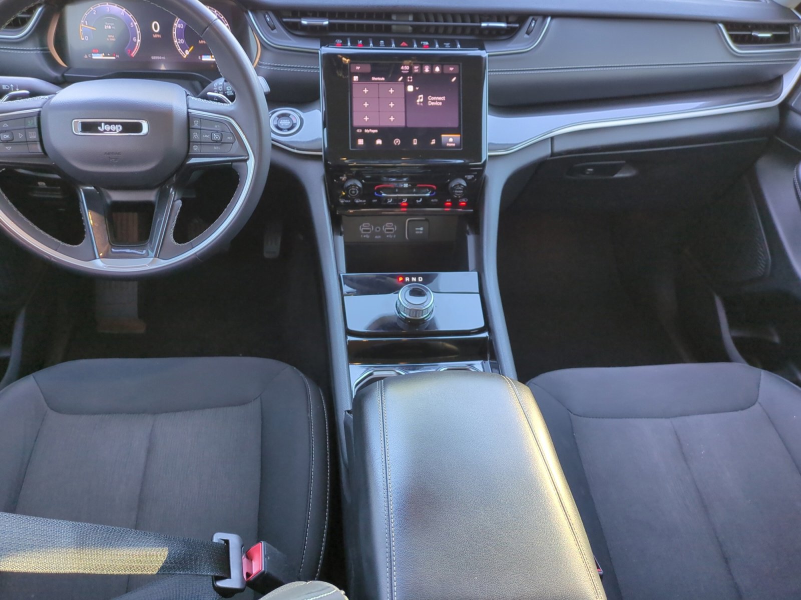 Certified 2023 Jeep Grand Cherokee Laredo image 20