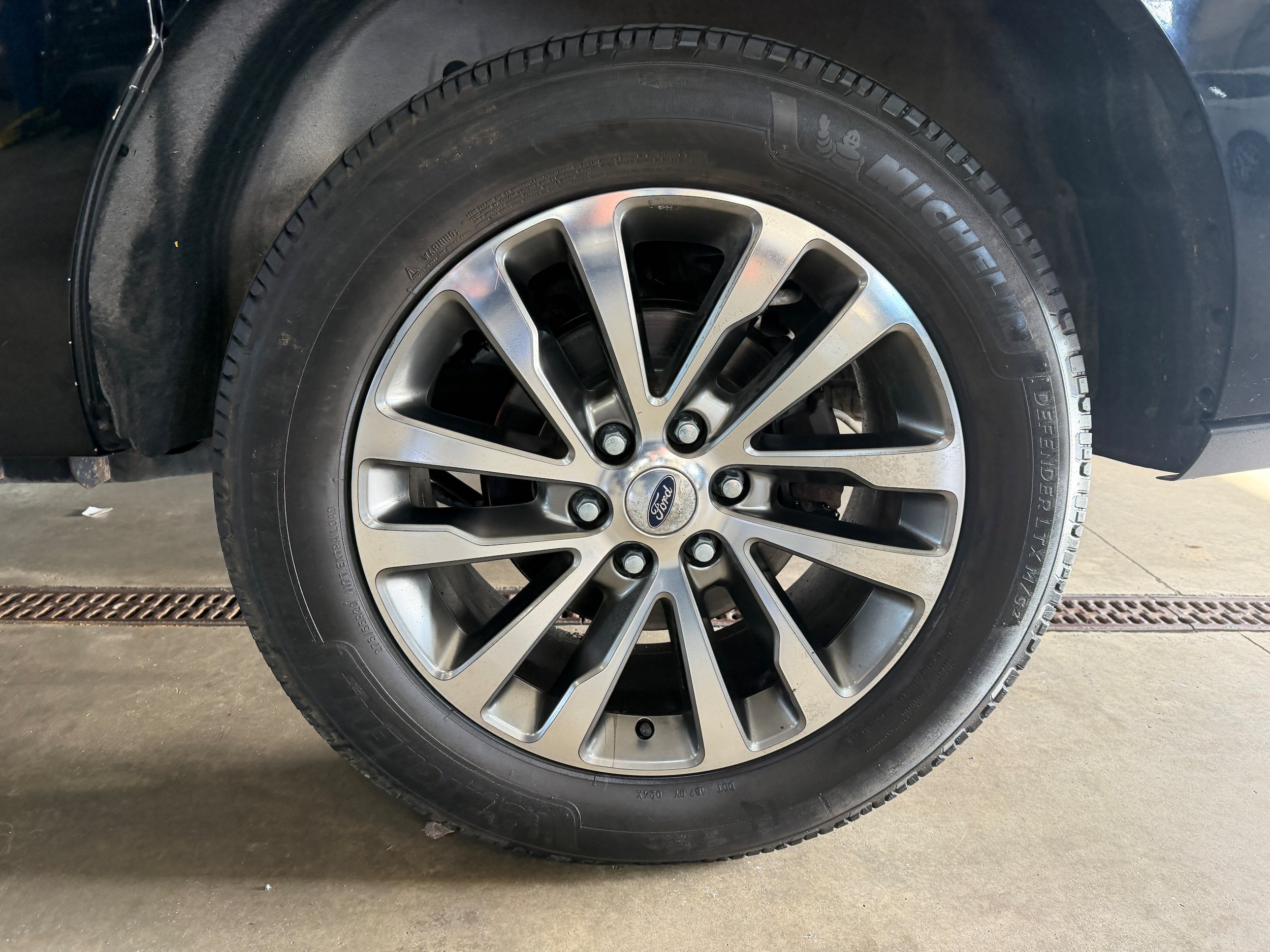 Used 2018 Ford Expedition Max Limited AWD/4WD image 9