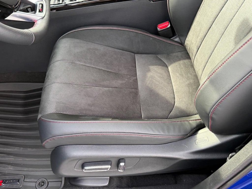Certified 2025 Acura ADX A-Spec AWD/4WD image 13