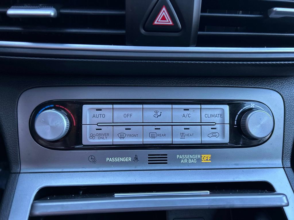 Used 2019 Hyundai Kona Ultimate FWD image 32