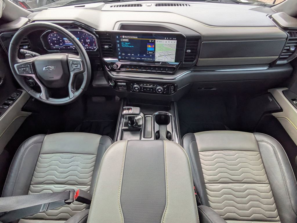 Used 2025 Chevrolet Silverado 1500 ZR2 image 15