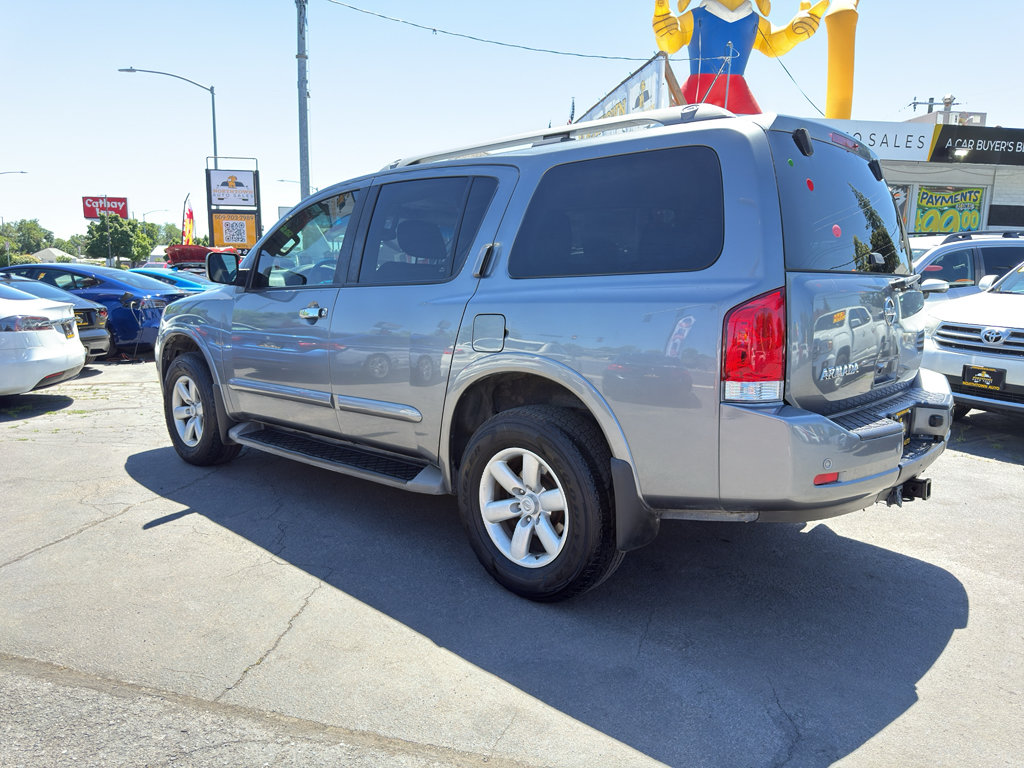 Used 2015 Nissan Armada SV AWD/4WD image 4