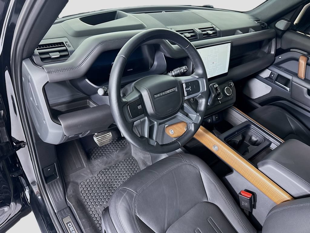 Certified 2023 Land Rover Defender 130 X AWD/4WD image 9