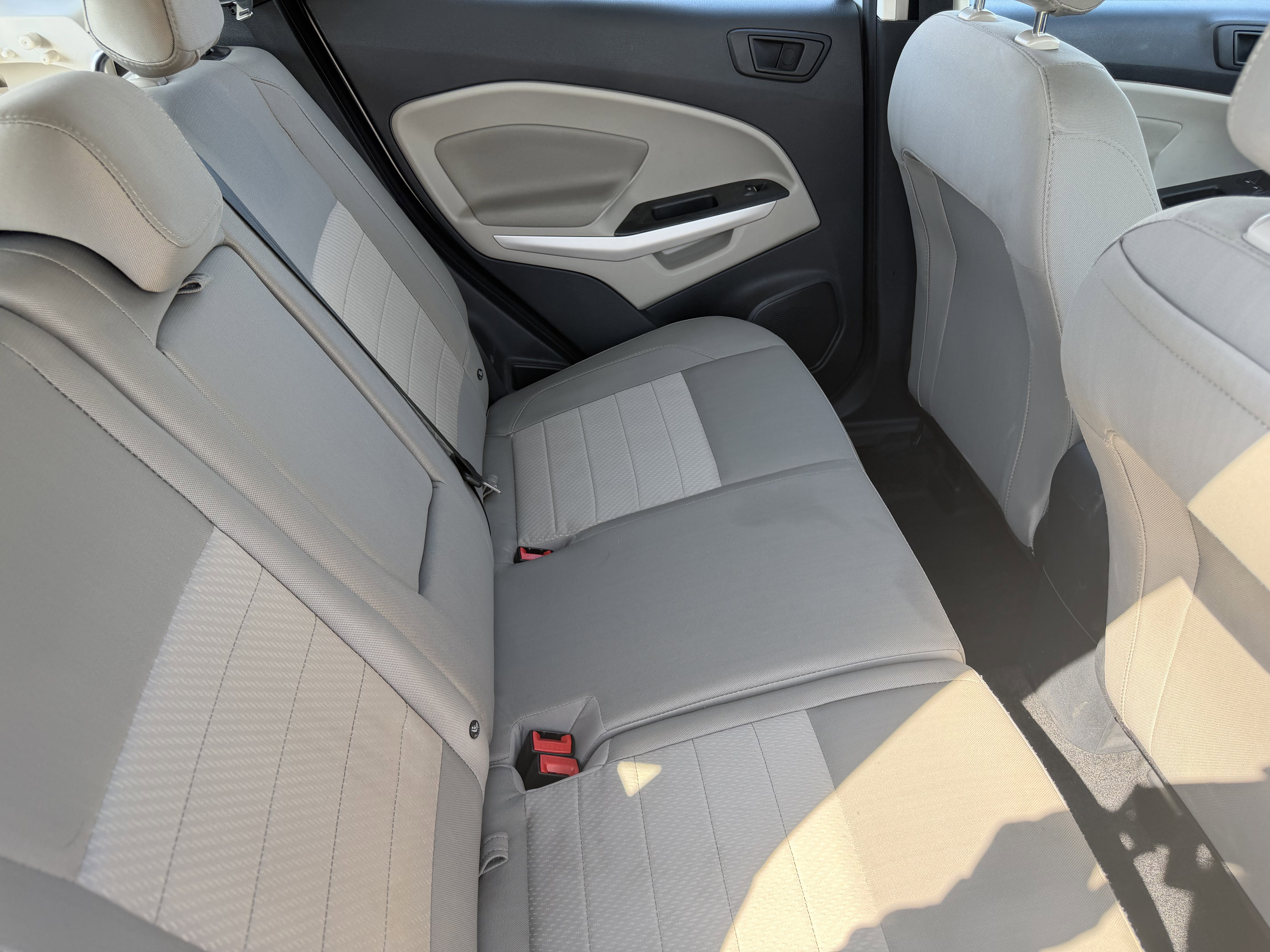 Certified 2022 Ford EcoSport S AWD/4WD image 12