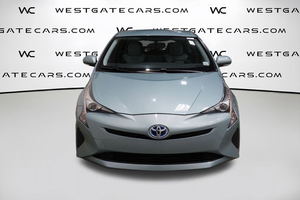 Used 2016 Toyota Prius Two image 2
