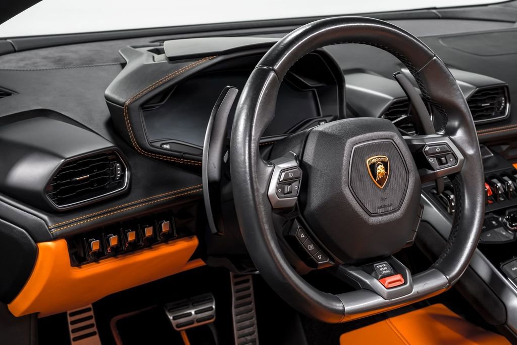 Used 2017 Lamborghini Huracan LP 580-2 image 13