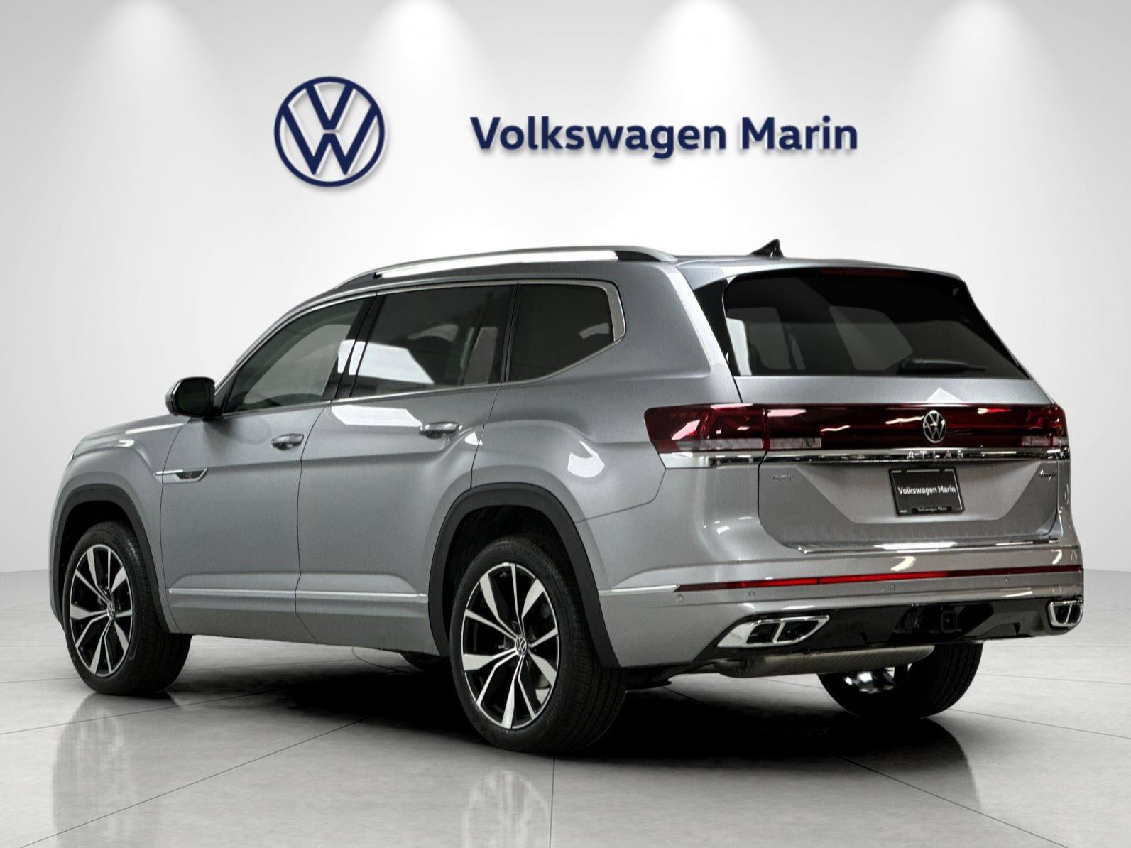 New 2026 Volkswagen Atlas SEL Premium R-Line AWD/4WD image 3