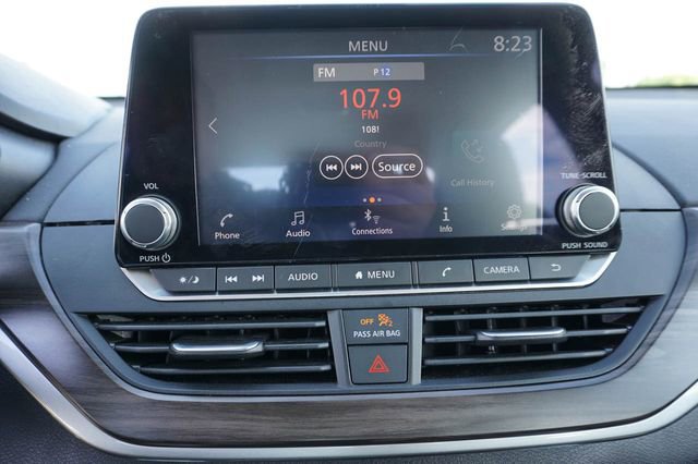 Used 2024 Nissan Altima 2.5 SV FWD image 17