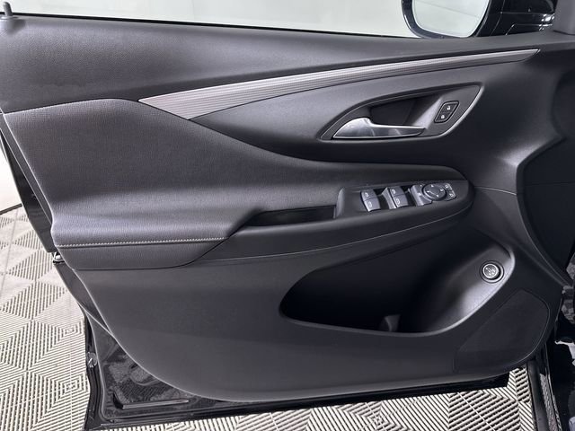 New 2026 Buick Envista Avenir FWD image 38