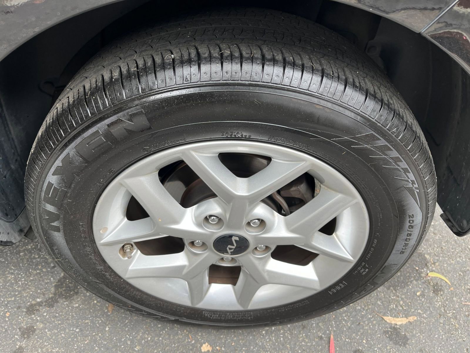 Used 2025 Kia Soul LX w/ LX Technology Package image 28