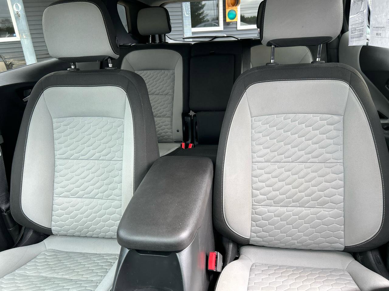 Used 2020 Chevrolet Equinox LT w/ Driver Convenience Package image 20