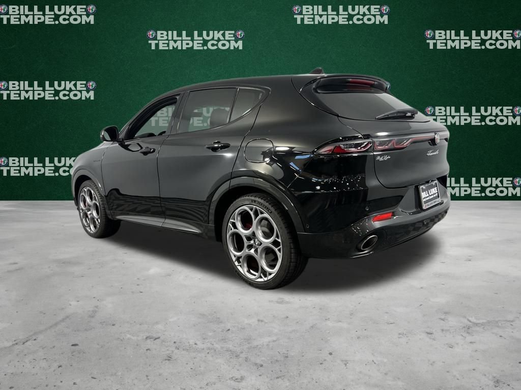 Used 2024 Alfa Romeo Tonale Veloce image 8
