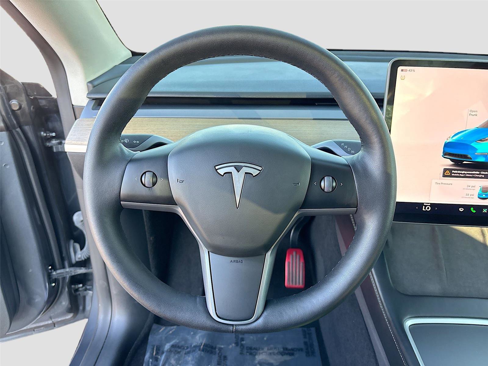 Used 2023 Tesla Model Y Long Range image 12