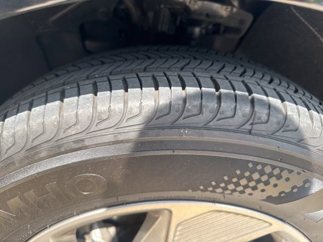 Used 2025 Hyundai Sonata SE image 9