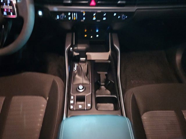 Used 2025 Kia Sorento LX image 45