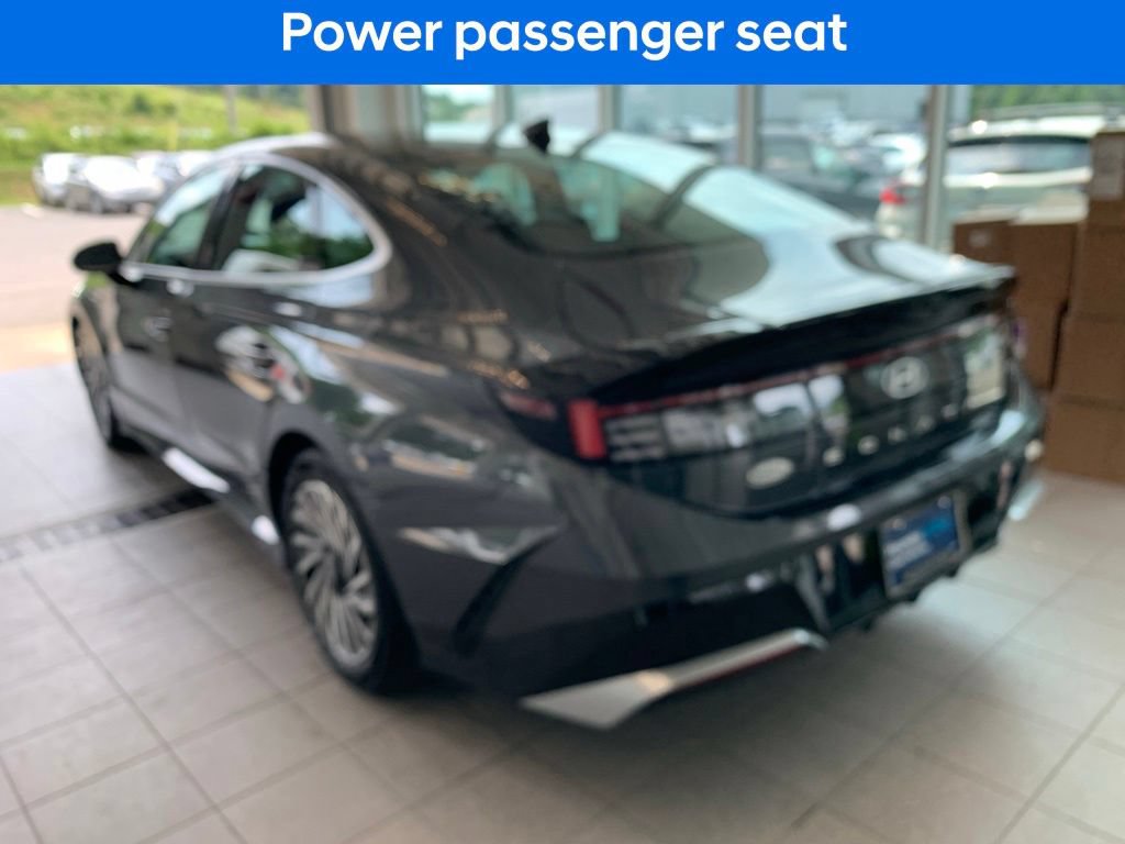 Certified 2024 Hyundai Sonata SEL FWD image 13