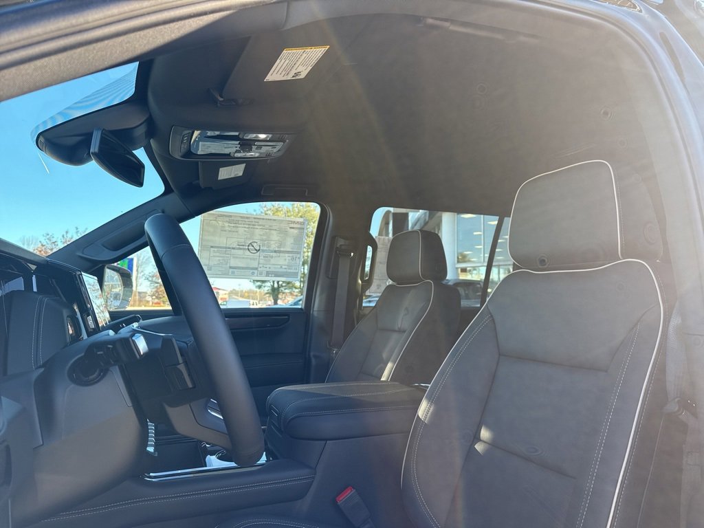 New 2026 GMC Yukon XL Elevation image 17