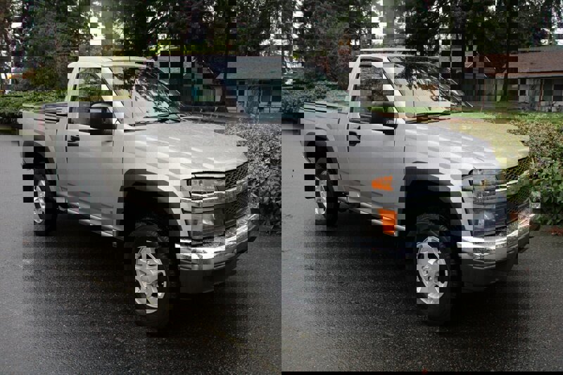 Used 2008 Chevrolet Colorado W/T image 2