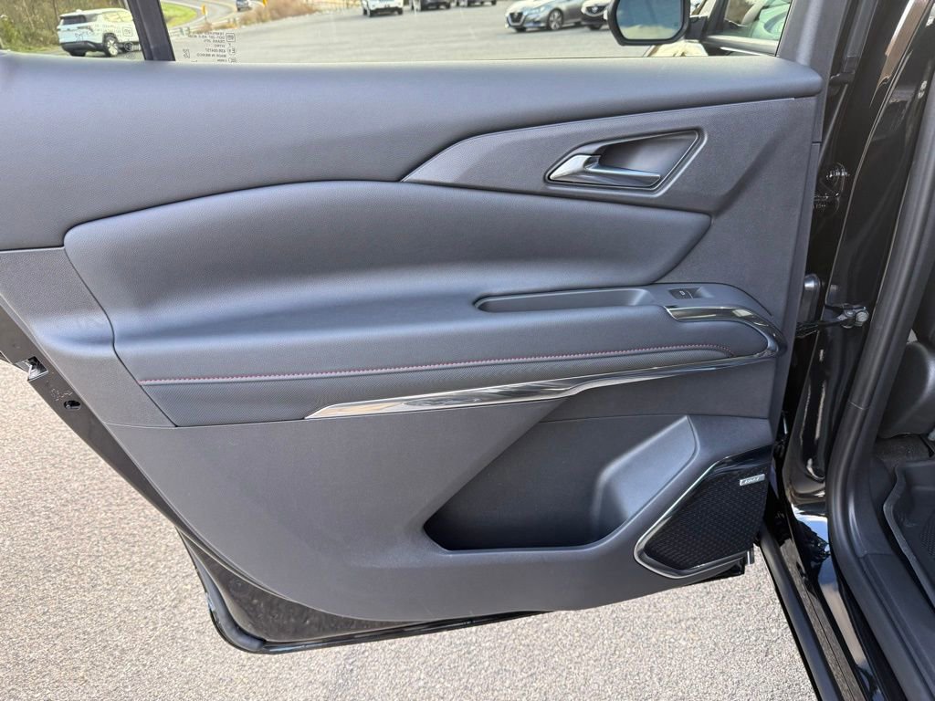New 2026 Chevrolet Traverse RS w/ LPO, Floor Liner Package image 28