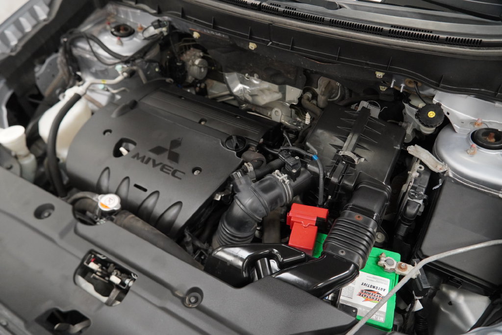 Used 2016 Mitsubishi Outlander Sport ES FWD image 40