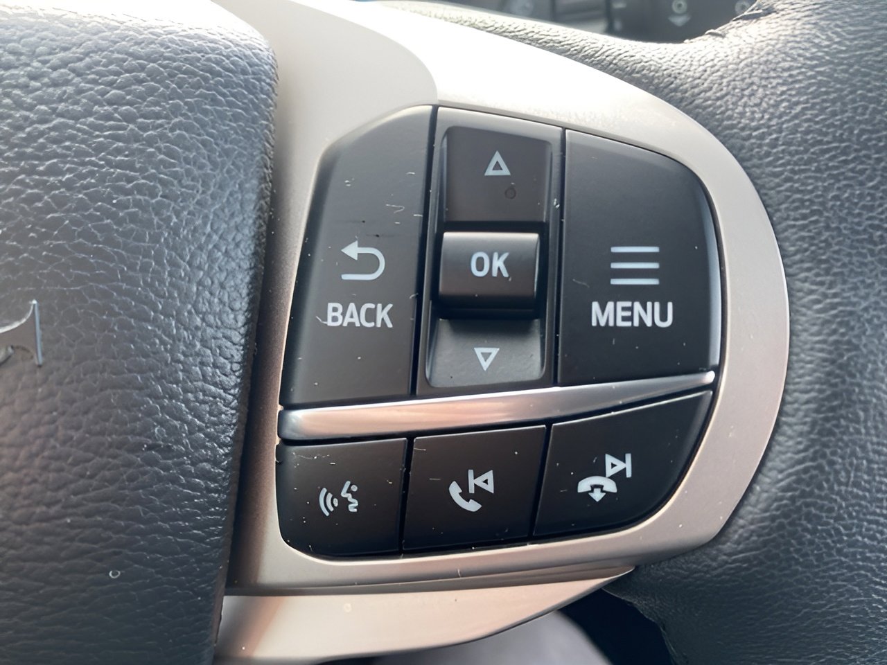 Used 2023 Ford Explorer XLT w/ Equipment Group 202A image 44