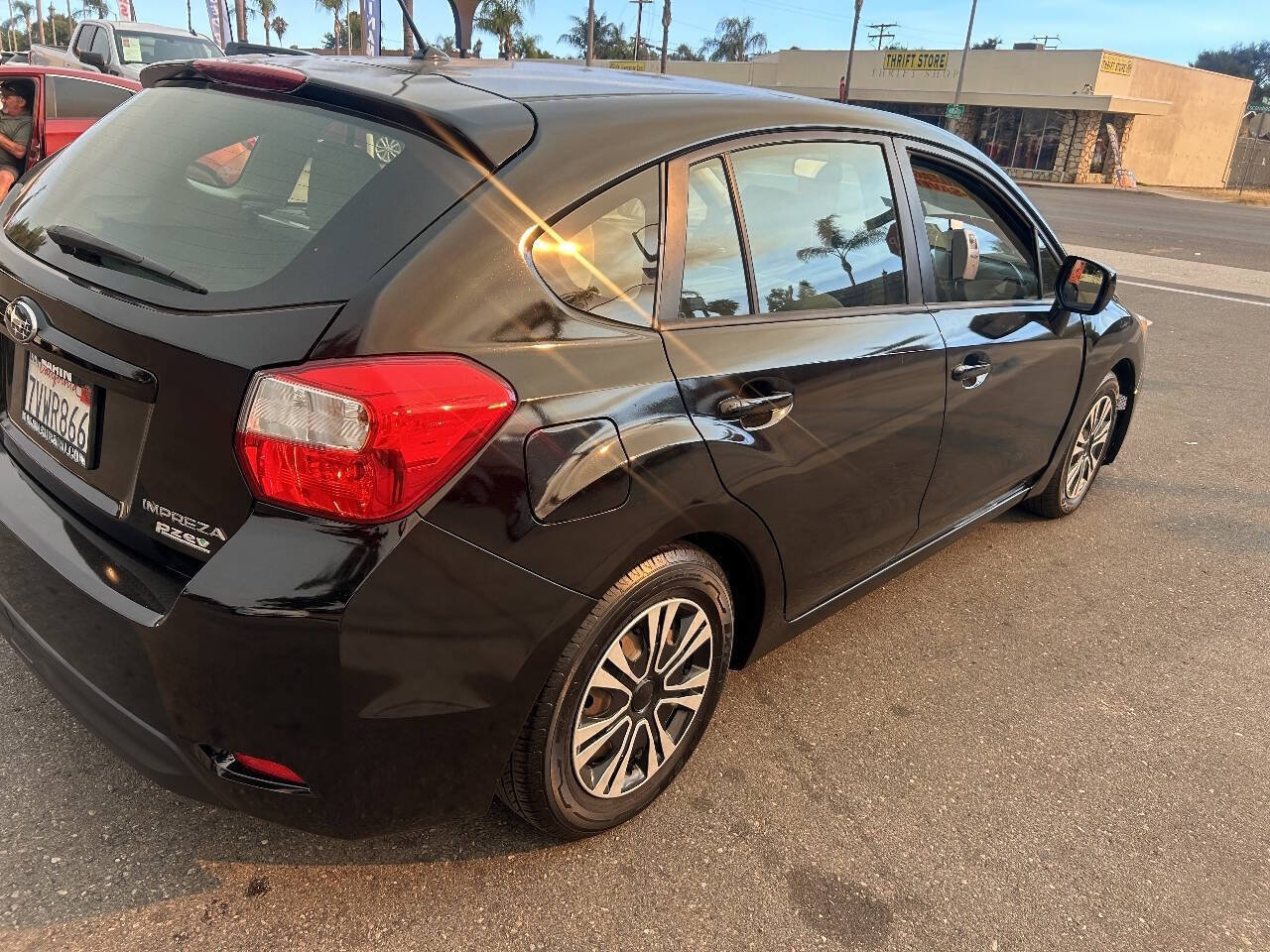 Used 2014 Subaru Impreza 2.0i AWD/4WD image 9