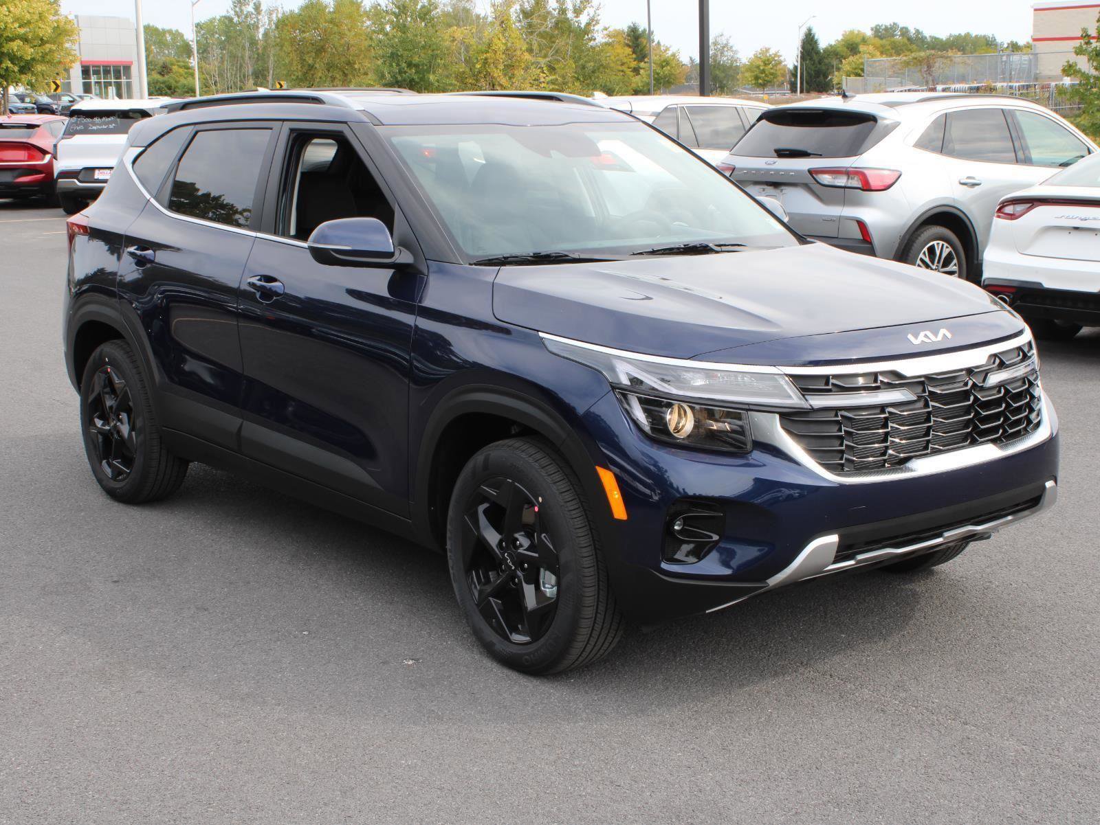 New 2026 Kia Seltos EX w/ EX Sunroof Package image 3