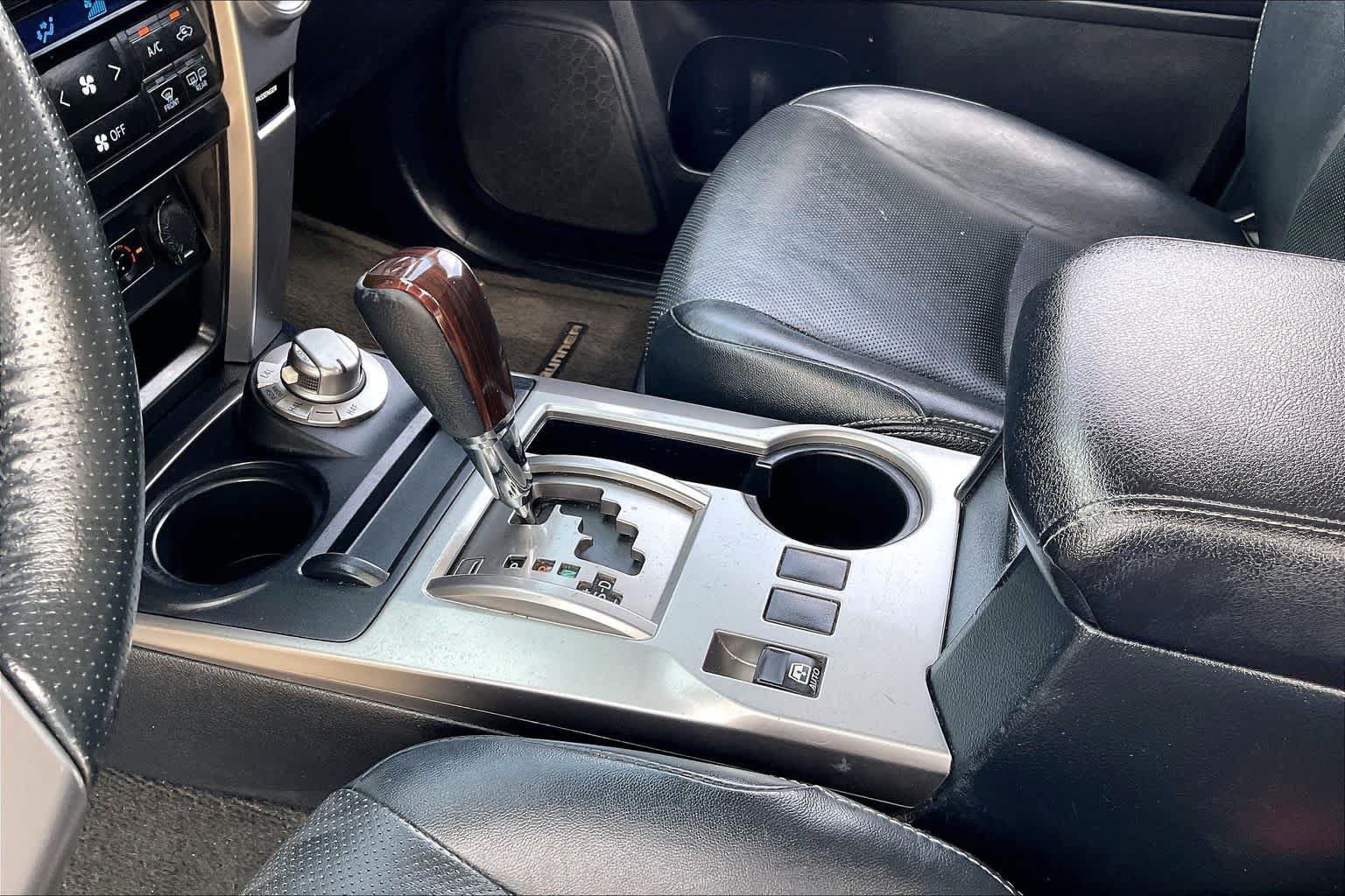 Used 2018 Toyota 4Runner Limited AWD/4WD image 11