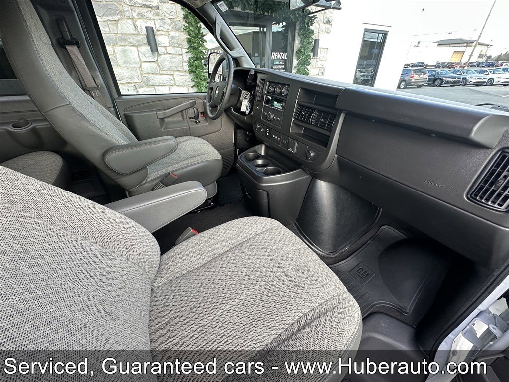 Used 2023 Chevrolet Express 3500 LT w/ LT Preferred Equipment Group image 17