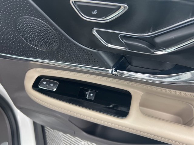 Certified 2023 Lincoln Corsair AWD w/ Equipment Group 101A image 24