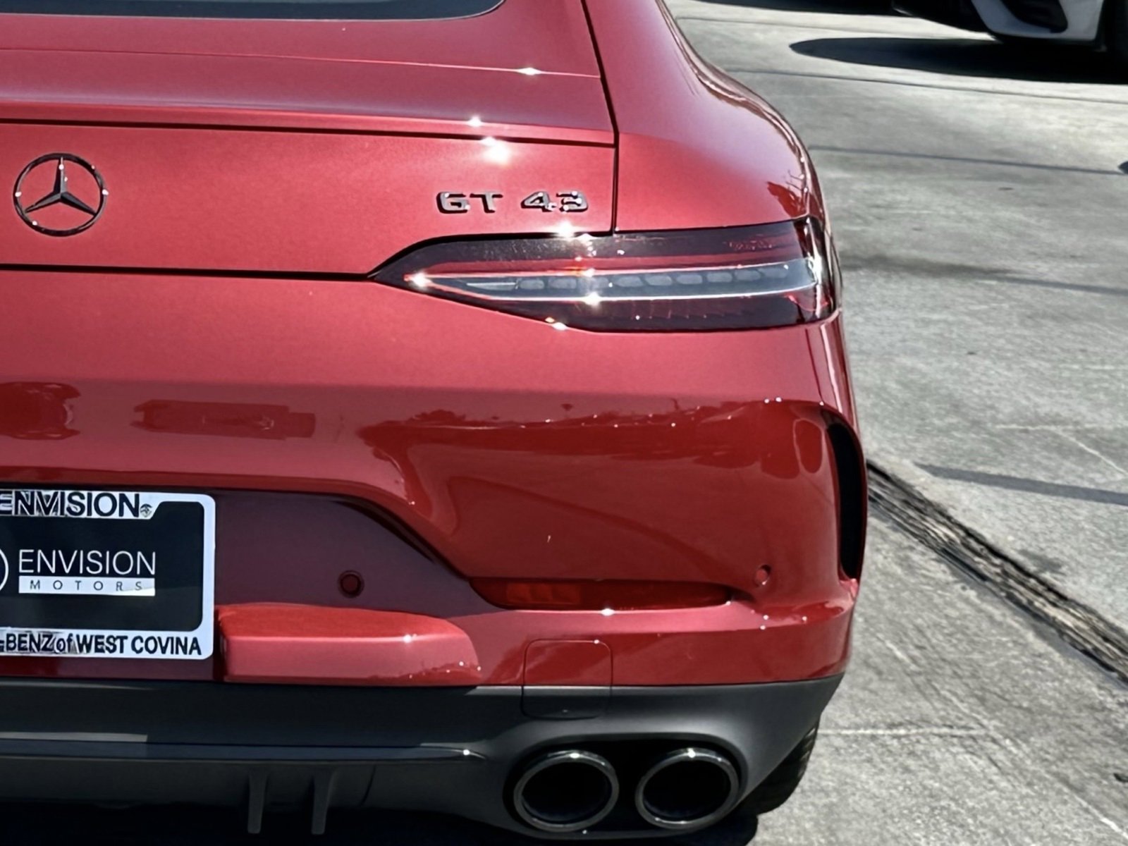 Used 2024 Mercedes-Benz AMG GT 43 image 8