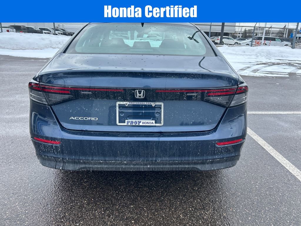Certified 2025 Honda Accord SE image 7