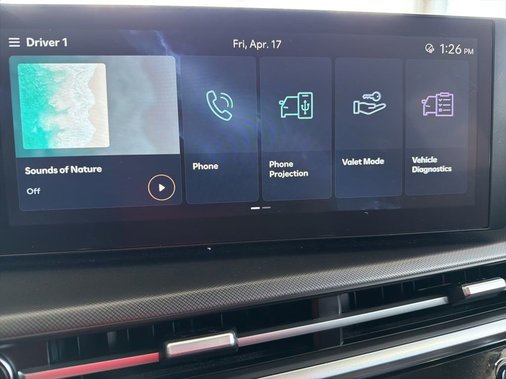 Used 2025 Hyundai Santa Fe SEL FWD image 10