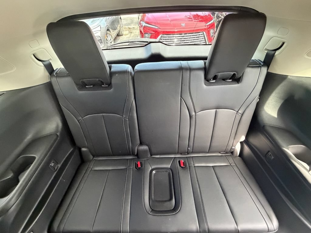 Used 2026 INFINITI QX60 Pure w/ Cargo Package FWD image 18
