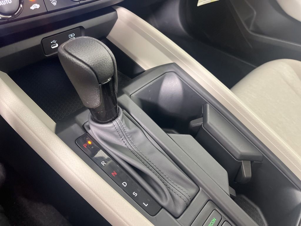 Used 2025 Honda Accord LX image 28