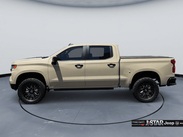 Used 2023 Chevrolet Silverado 1500 LT Trail Boss AWD/4WD image 9
