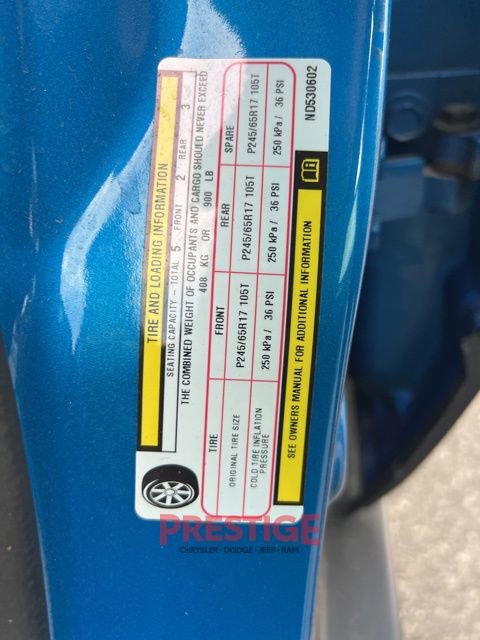 Used 2022 Jeep Cherokee Trailhawk w/ Premium Leather Package image 35