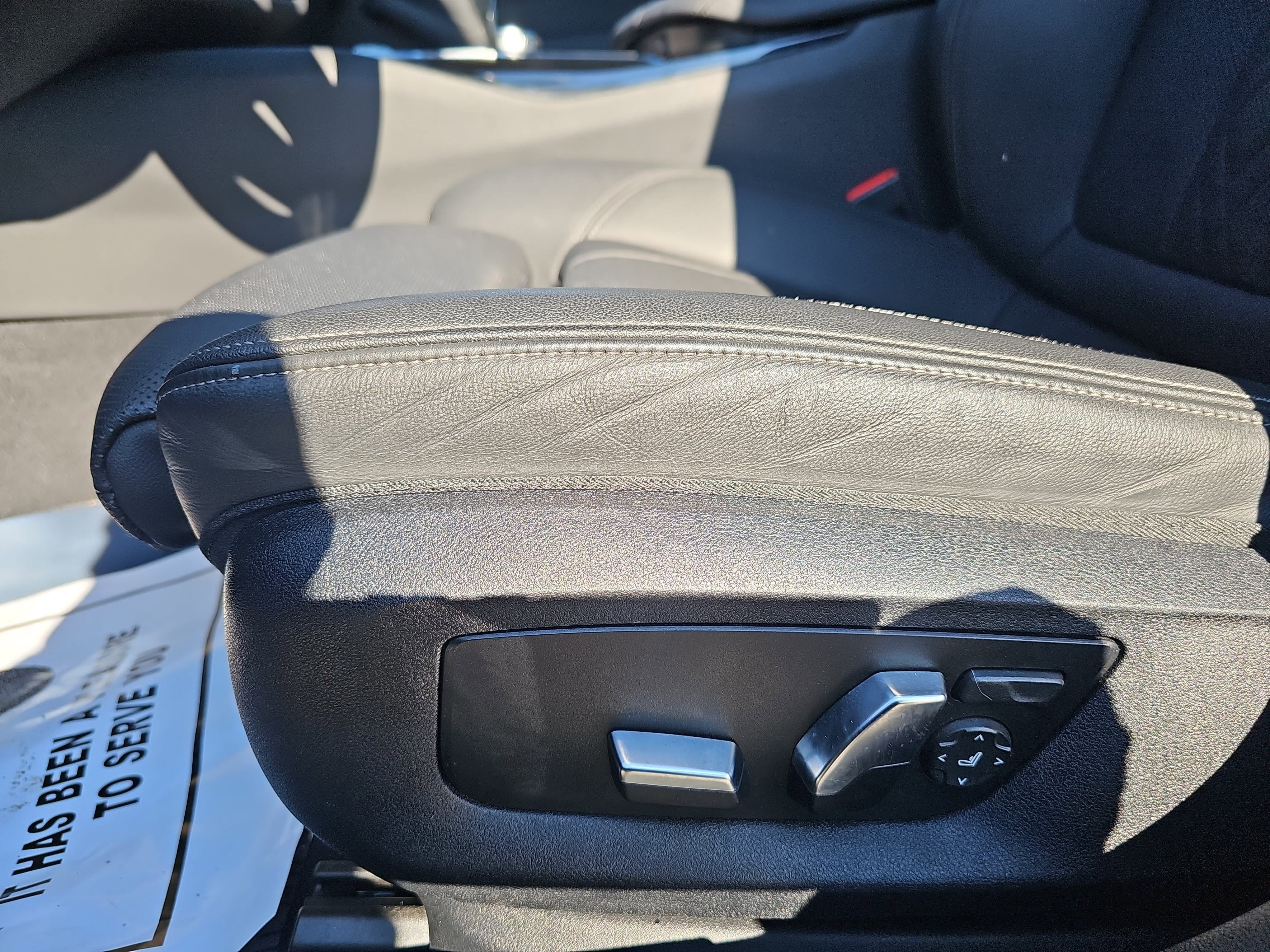 Certified 2023 BMW 530i w/ Premium Package image 30