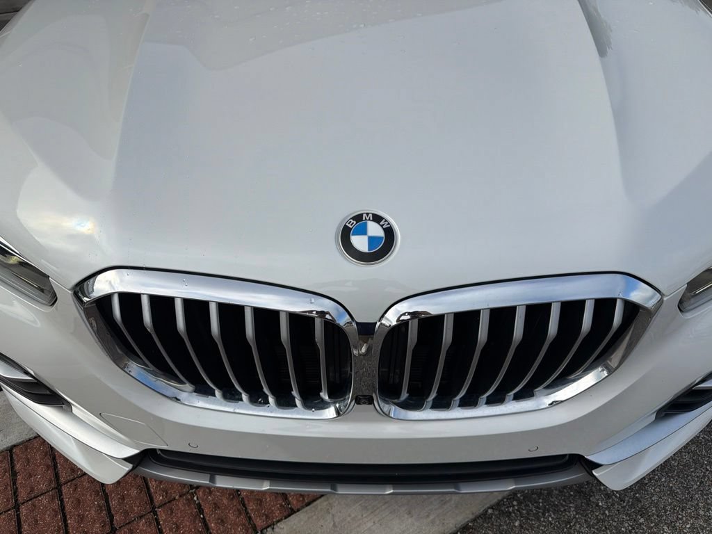 Used 2022 BMW X5 sDrive40i w/ Luxury Seating Package RWD image 13