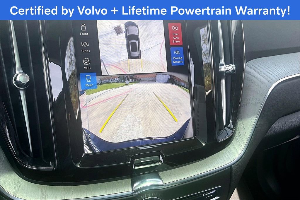 Used 2025 Volvo XC60 B5 Plus image 30
